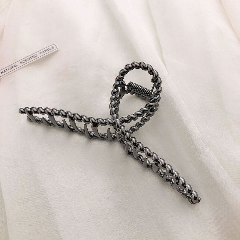 ChicGrip – Stylish Metal Hair Claw