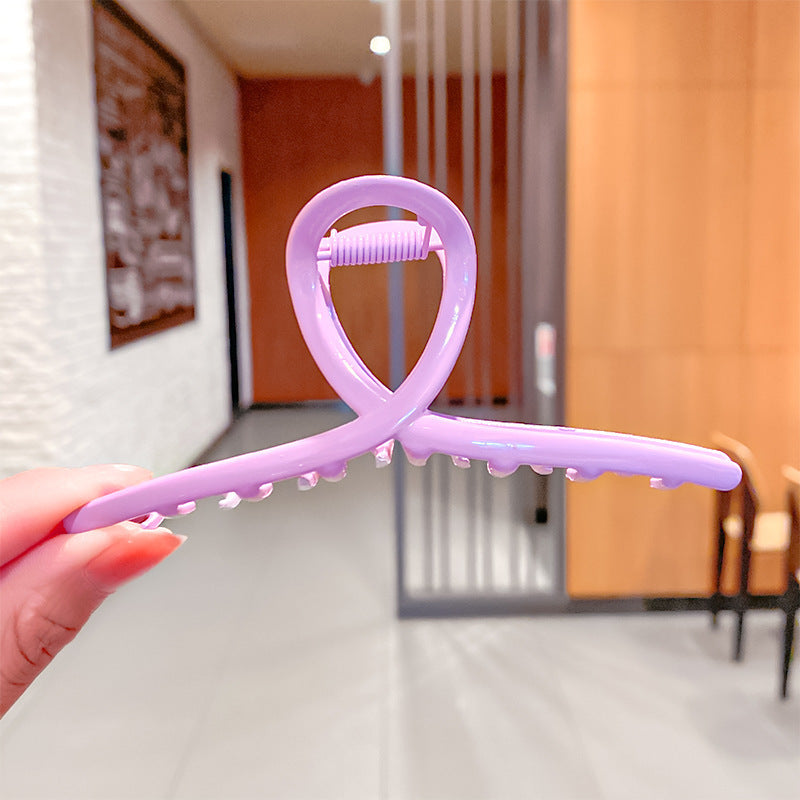 ChicGrip – Stylish Metal Hair Claw