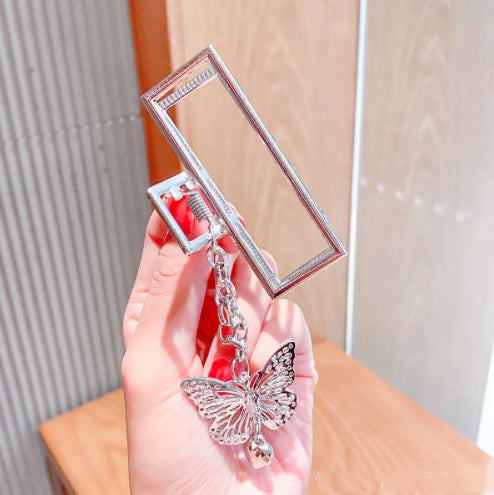 ChicGrip – Stylish Metal Hair Claw