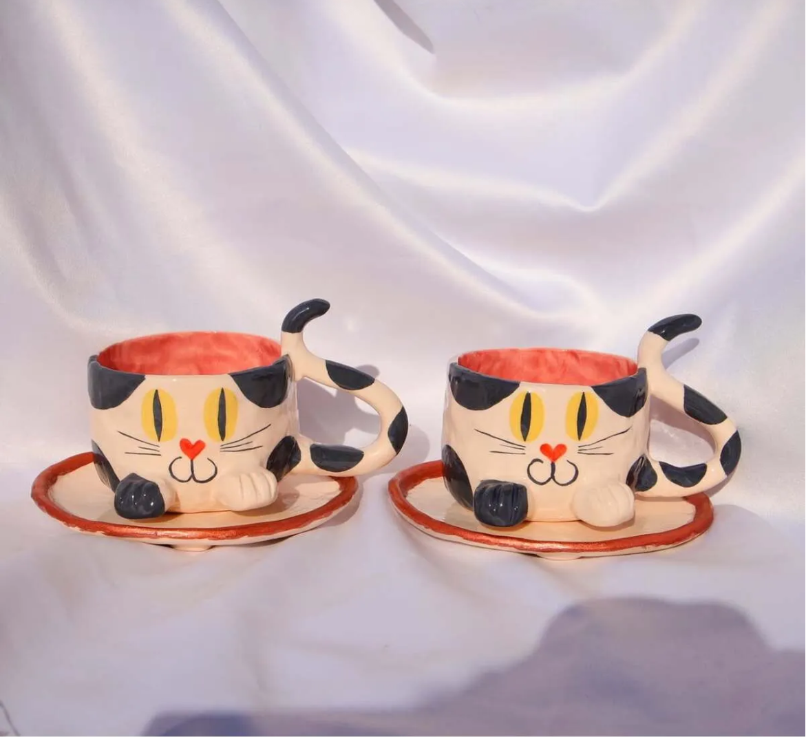 Purrfect Contrast – Black & White Cat Mug