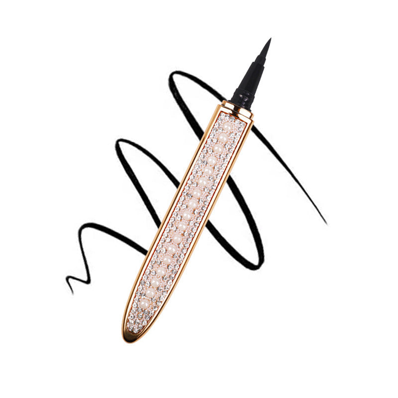 MagicLiner – Lash & Line in One Swipe
