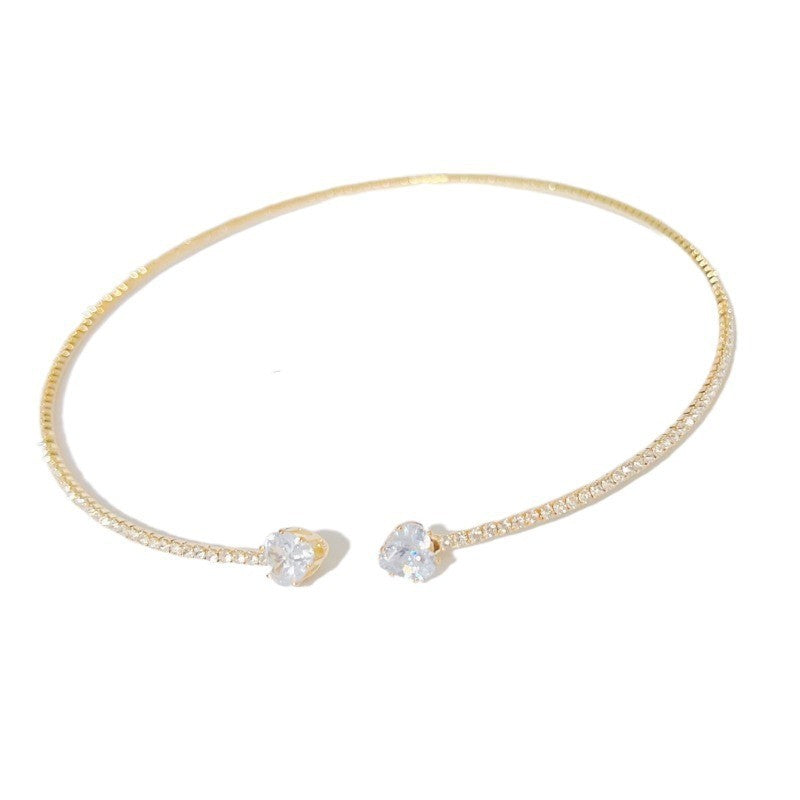 GlimmerHeart: Silver Rhinestone Choker – Bold, Elegant, Unforgettable