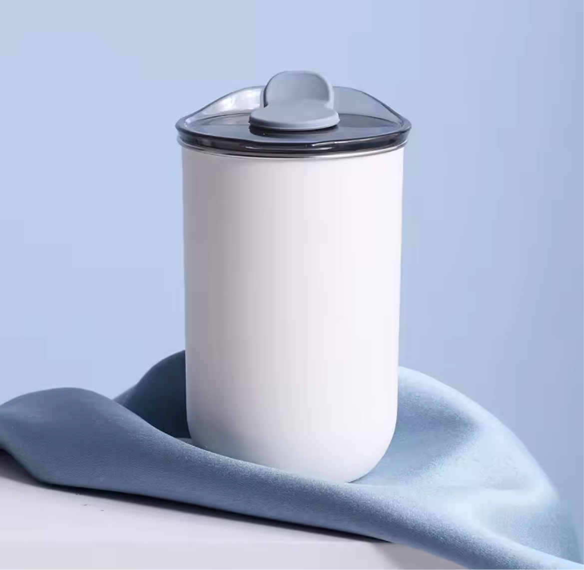 Stainless Steel Insulated Coffee Mug with Lid – 300ml