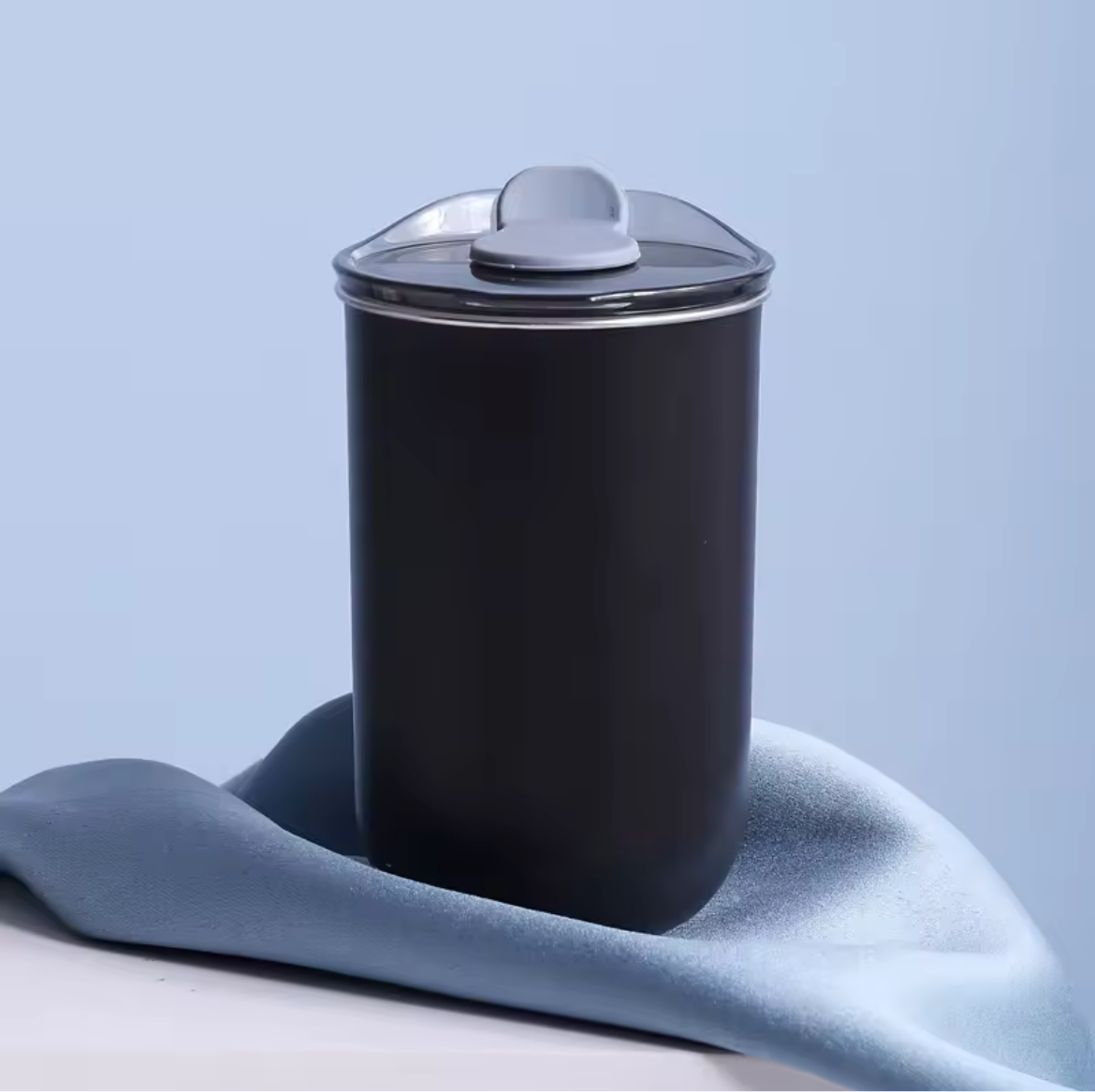 Stainless Steel Insulated Coffee Mug with Lid – 300ml