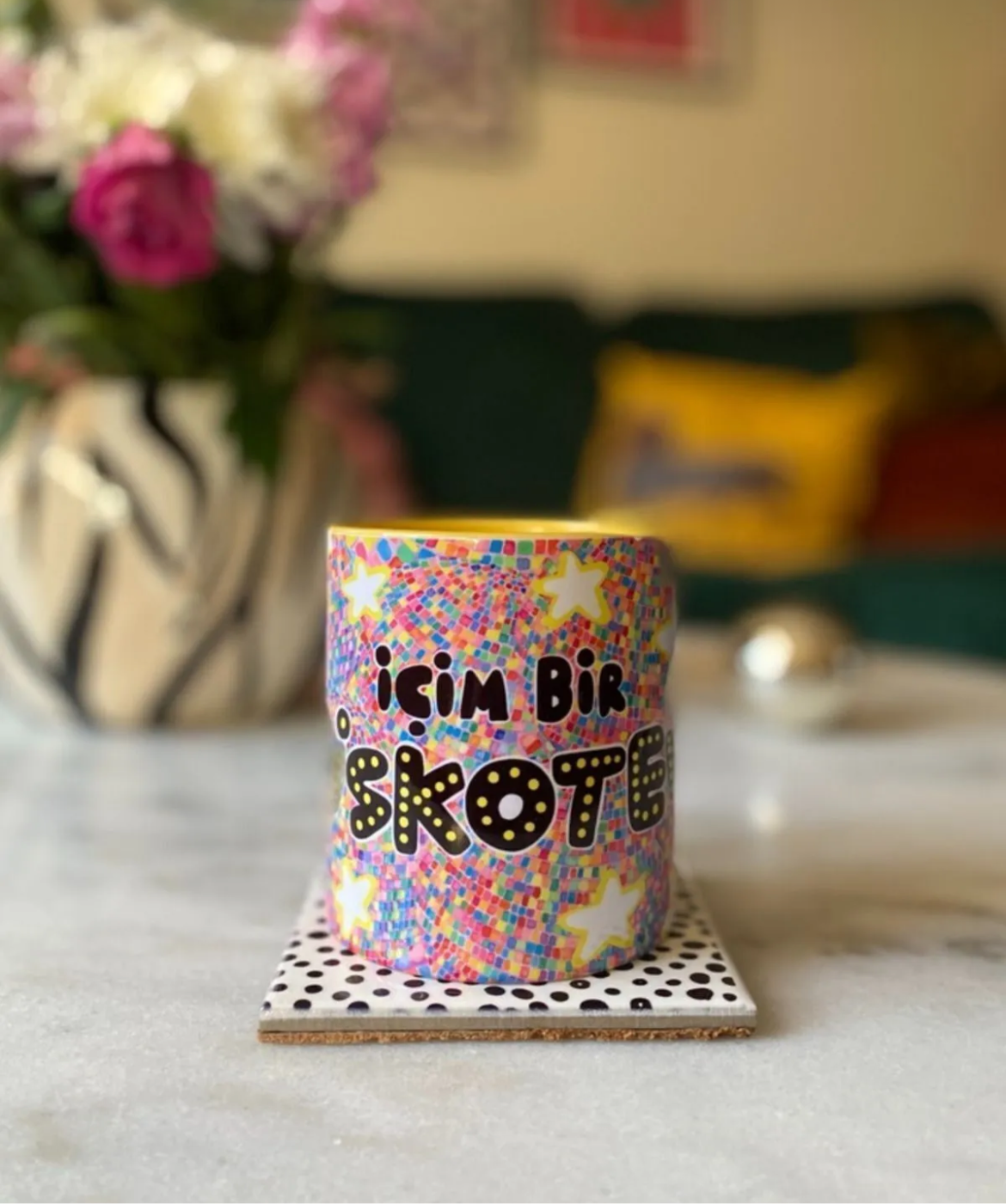 Groove & Brew – Diskotek Hand-Drawn Mug (9.5×8cm)