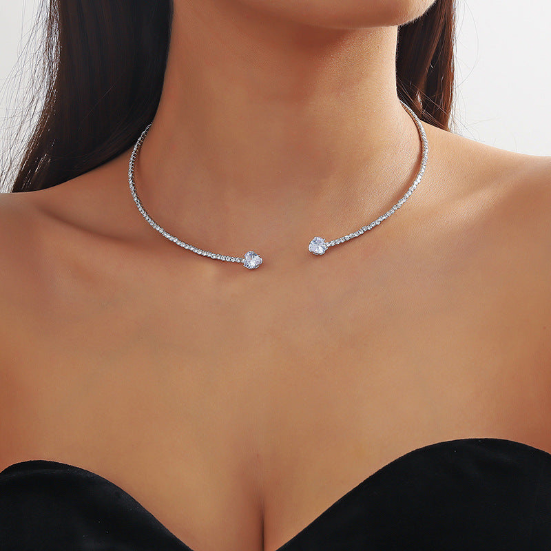 GlimmerHeart: Silver Rhinestone Choker – Bold, Elegant, Unforgettable