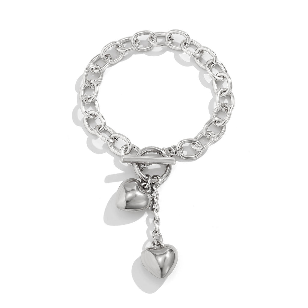 Locked in Style: Chunky Chain Necklace with Shiny Lock & Key Charm